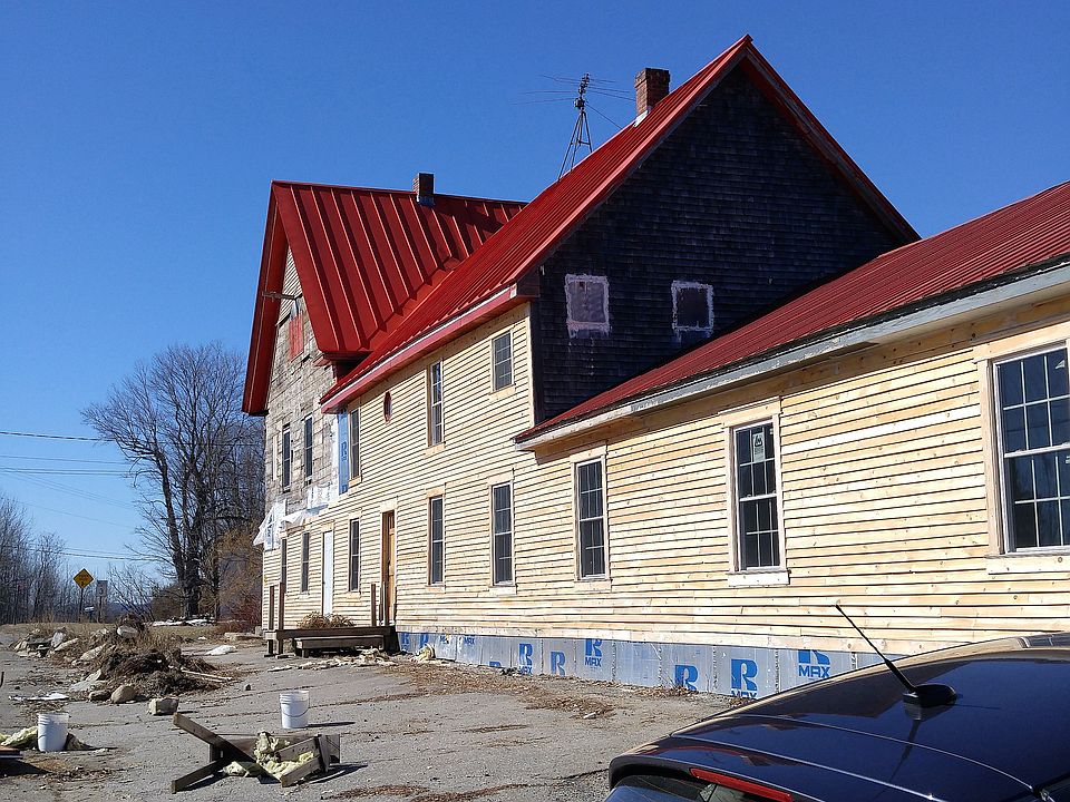 1st image of 425 Augusta Road
