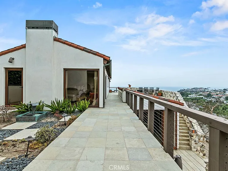 345 Emerald Bay — Photo 26