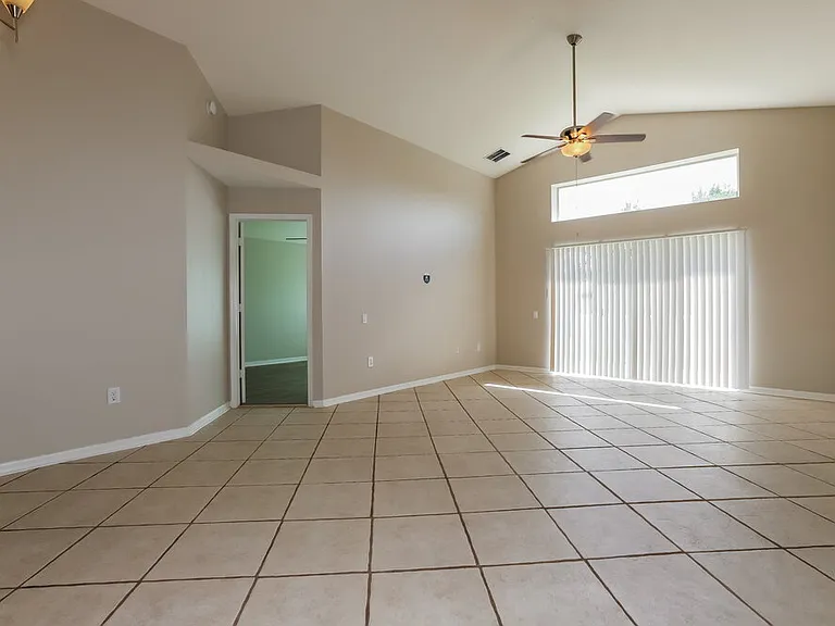 29942 Morningmist Dr — Photo 3