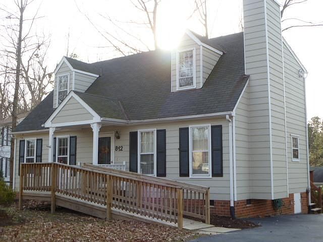 1st image of 812 Vickilee Ct