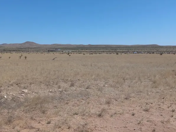 19319 Kelly Ave, El Paso, TX 79938