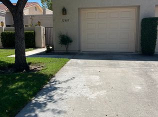 12805 Via Moura, San Diego, CA 92128
