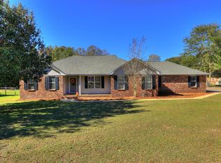 935 Chesterfield Dr, Sumter, SC 29154
