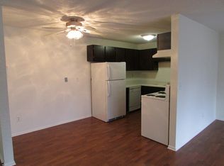100 California Ave W APT 202, Saint Paul, MN 55117