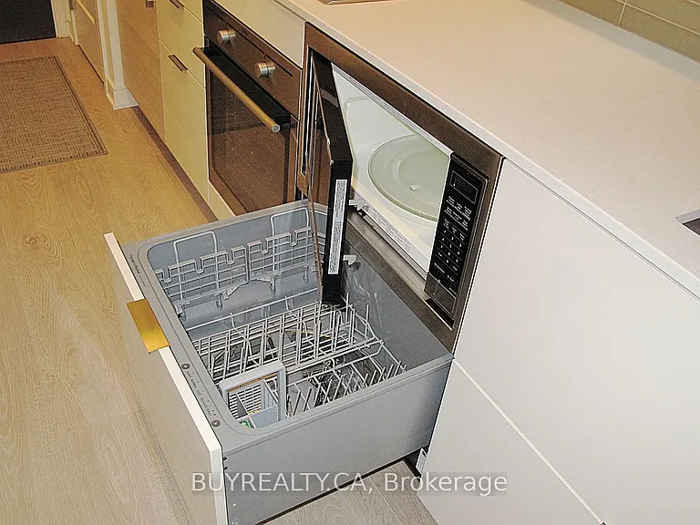 88 Scott St #601 — Photo 22