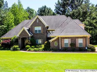 11187 Andrews Park Dr, Olive Branch, MS 38654