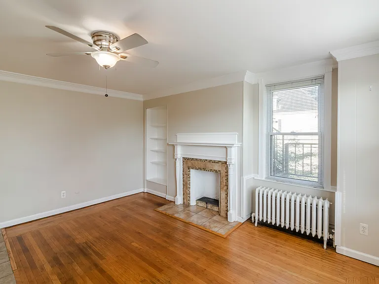 5615 Wellesley Ave #4 — Photo 3
