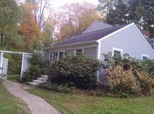 94 Mill Rd, Rhinebeck, NY 12572