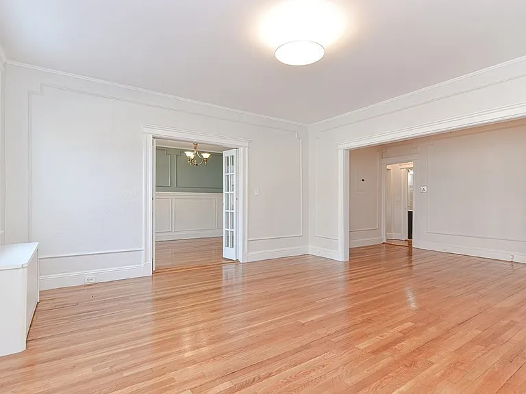 25 Green St #1 — Photo 7
