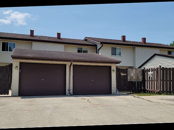 3rd image of W164N11477 Squire Ct