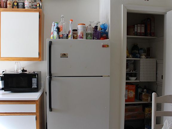4th image of 1411 Jennifer Dr