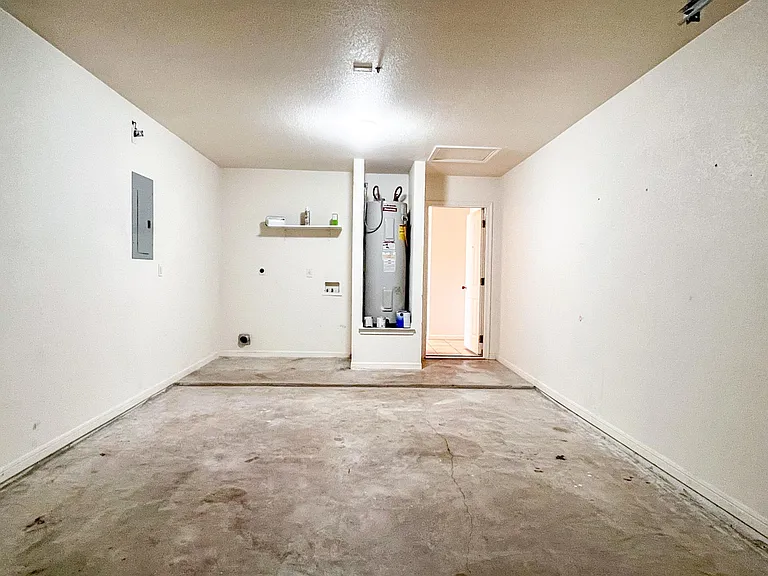 3807 Wind Ct #A — Photo 17