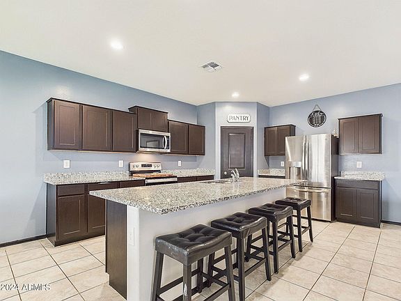 4th image of 5194 E Gummite Drive