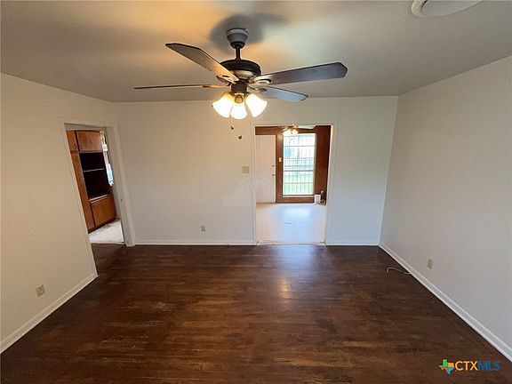 2nd image of 3312 Lake Travis Ave