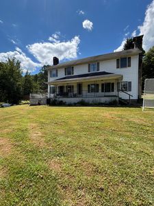 267 Rolling Meadow Rd, Mount Hope, WV, 25880