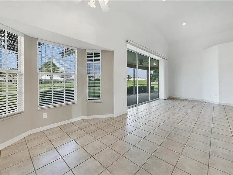 1580 Jasper Ct — Photo 13