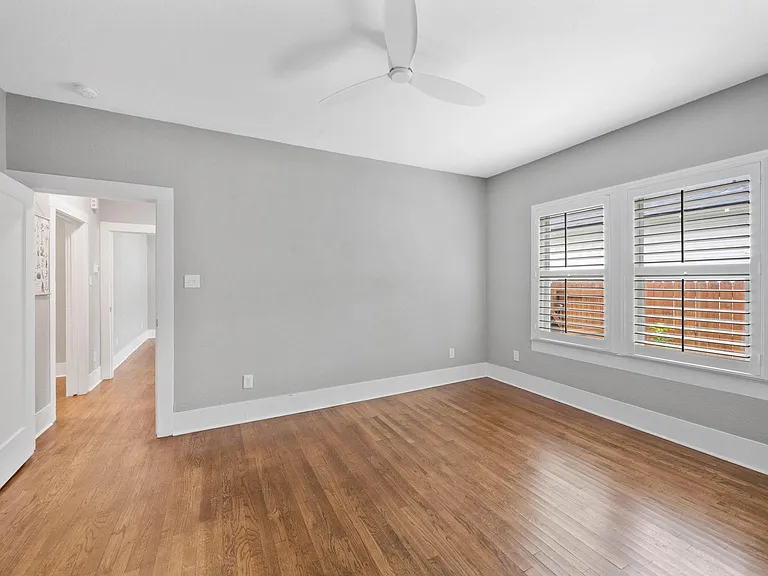206 W High Ave — Photo 18