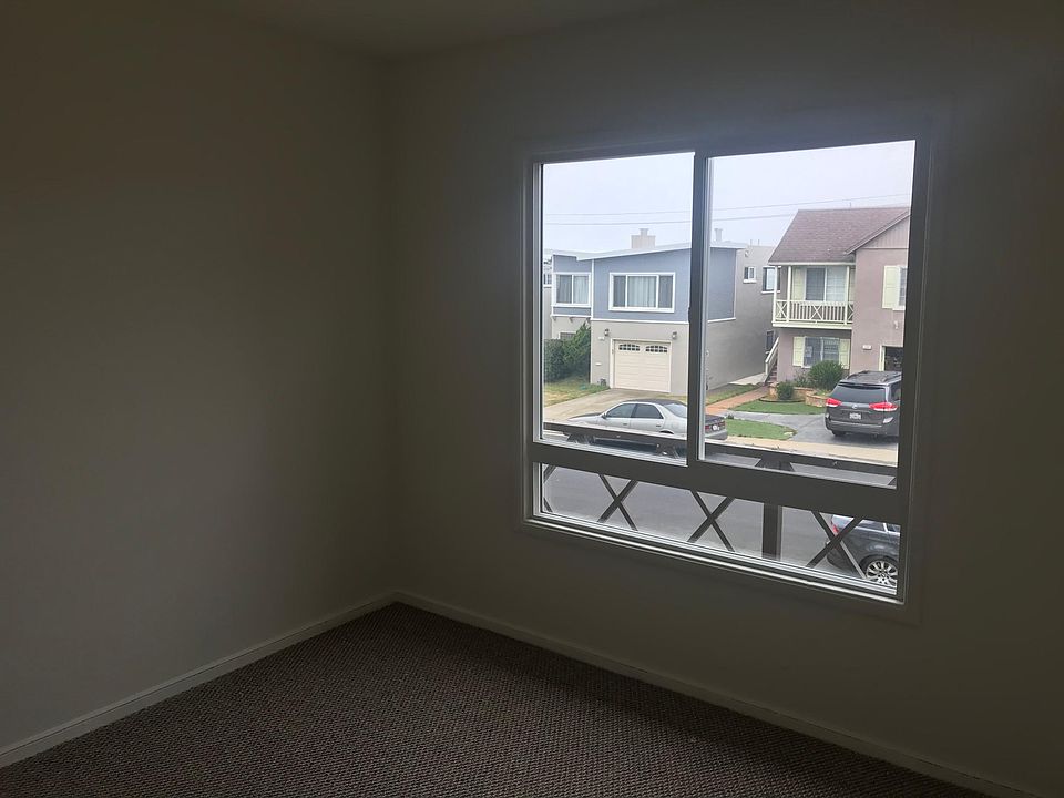 1st image of 1338 S Mayfair Ave