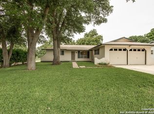 3439 Vinecrest Dr, Kirby, TX 78219