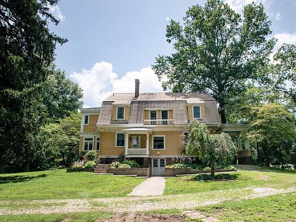 5th image of 1716 Old Wheatland Rd