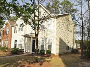 26 Sharpstone Ln, Durham, NC 27703