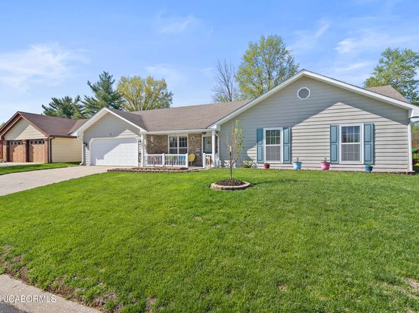 1001 Carla Dr, Boonville, MO 65233