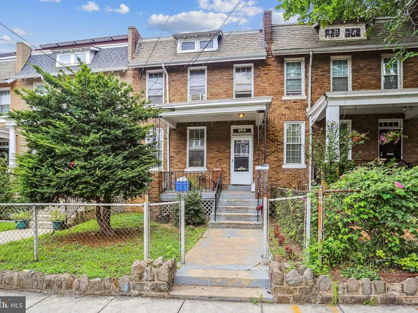 919 Farragut St NW, Washington, DC 20011