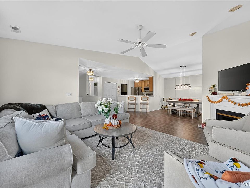 51791 Adler Park Dr W #41, photo 11
