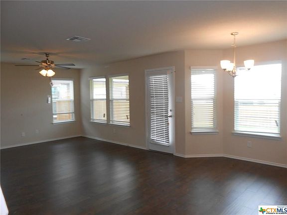 4th image of 3306 Parkmill Dr