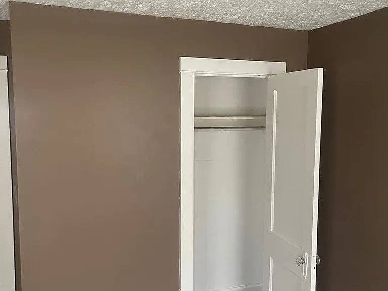 7919 Force Ave — Photo 12