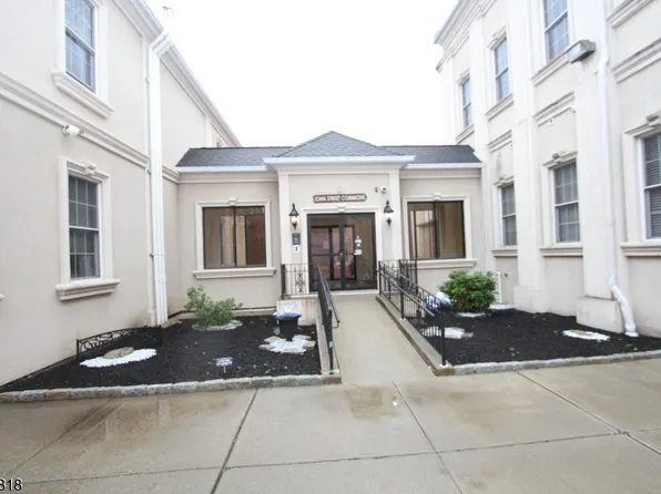 1 John St APT 1, Haledon, NJ 07508