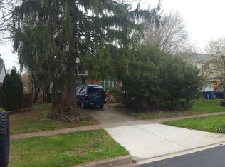 4121 Lees Corner Rd, Chantilly, VA 20151