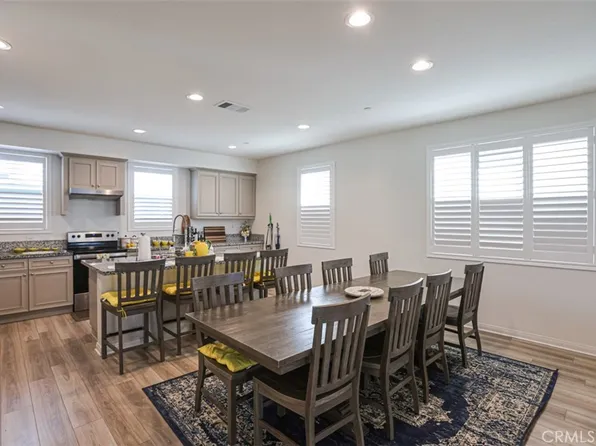 923 E 2nd St, Santa Ana, CA 92701