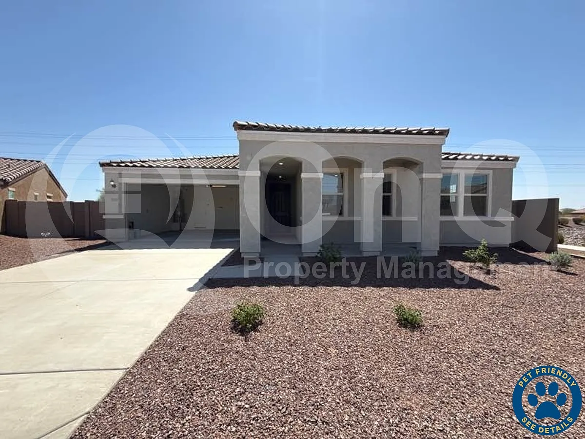 3 bed, 2.0 bath, 1771 sqft, $1,774 — Photo 1