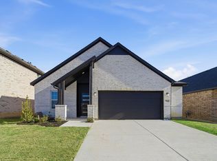 7413 Poplar Dr, Argyle, TX 76226