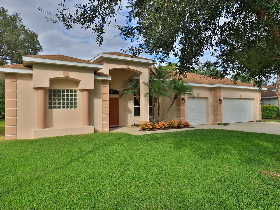 1st image of 788 Foxhound Dr