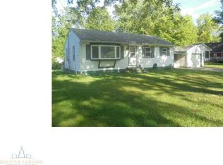 426 Brynford Ave, Lansing, MI 48917