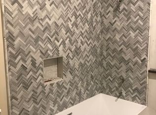 4018 N Sawyer Ave, Chicago, IL 60618