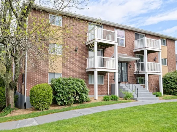 608 Boston Post Rd E APT 21, Marlborough, MA 01752