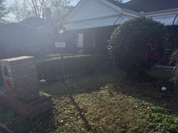 1011 W 45th Street, Savannah, GA 31405