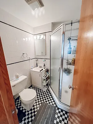 Rented by Rare Find Property Management LLC | media 10