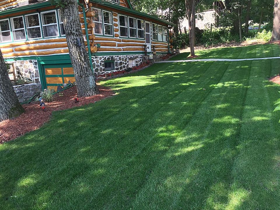 1st image of 9 Woodside Dr