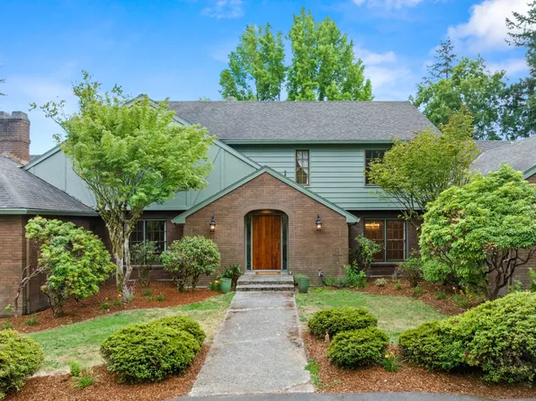 8910 SW Fredeen Ln, Portland, OR 97225