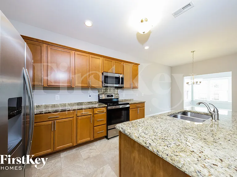 117 Saintsbury Pl — Photo 7