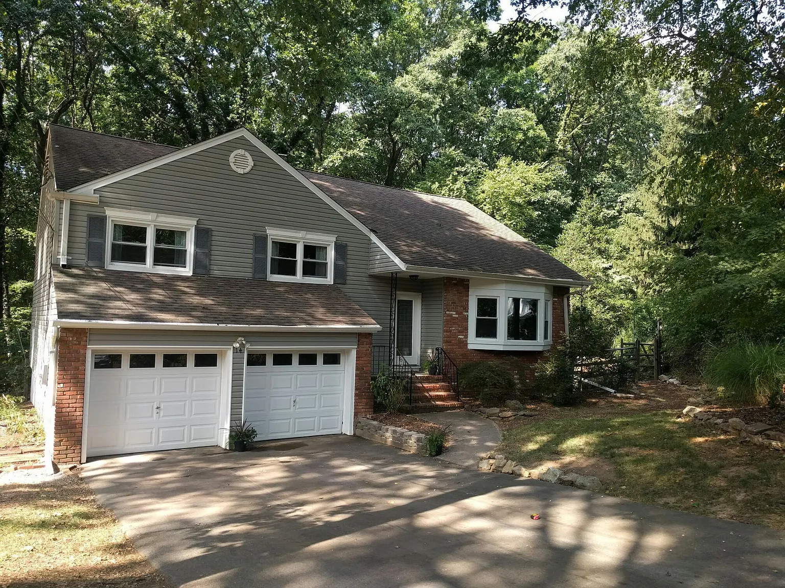 14 Coursen Way photo 1