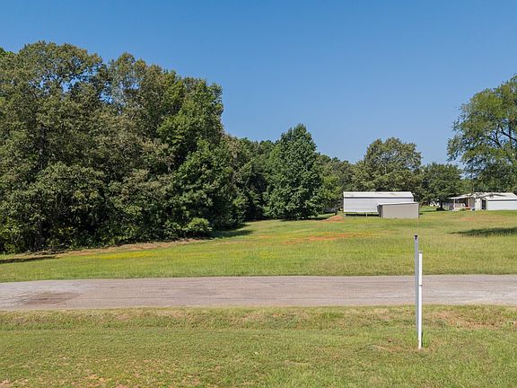 3rd image of 2 Standpipe Rd E