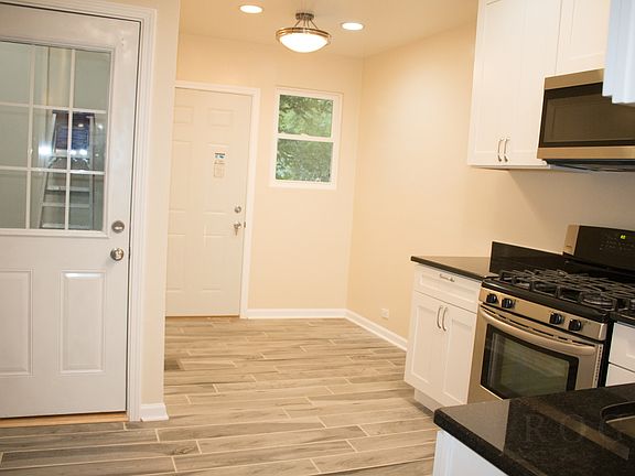 5th image of 4730 W Race Ave
