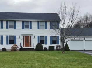 21 Heatherwood Dr, South Windsor, CT 06074