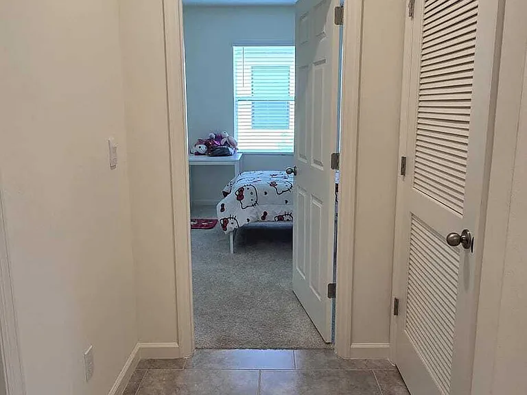 528 Seafoam Cir — Photo 12