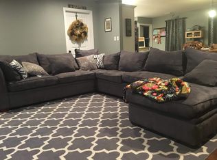 491 Burton Rd #B, Beacon Falls, CT 06403